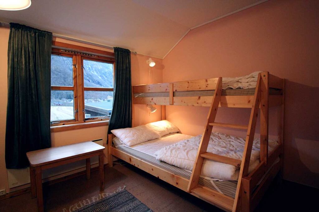 senger rom 23 Setnes Feriesenter